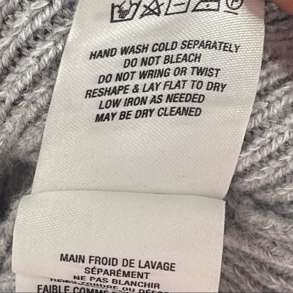 Anthropologie Moth Danna Duster Vest Light Cable Knit Gray Sweater Small - Picture 13 of 13